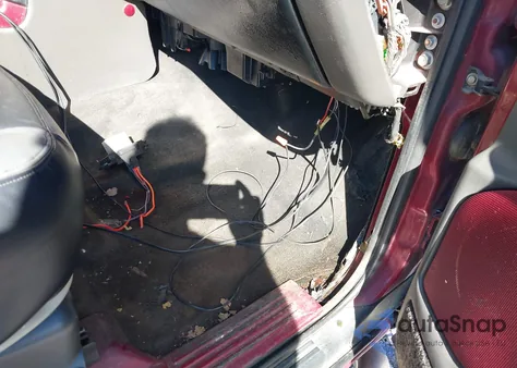 2004 Chevrolet Avalanche 1500 from USA, damaged, VIN 3GNEC12T14G232402